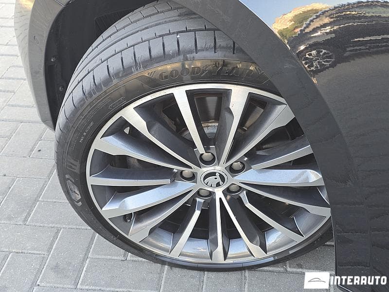 Skoda Superb 2019 — Миниатюра 5