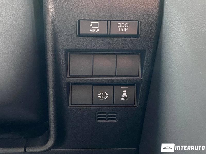 Toyota Land Cruiser 2022 — Миниатюра 9