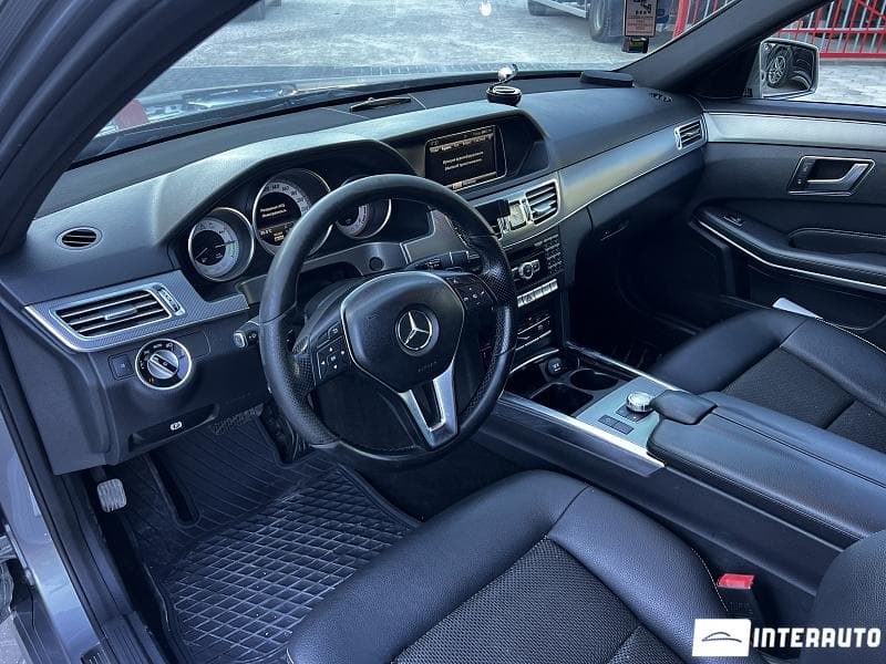 Mercedes E 300h 2015 — Миниатюра 5