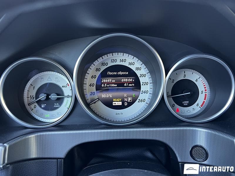 Mercedes E 300h 2015 — Миниатюра 10