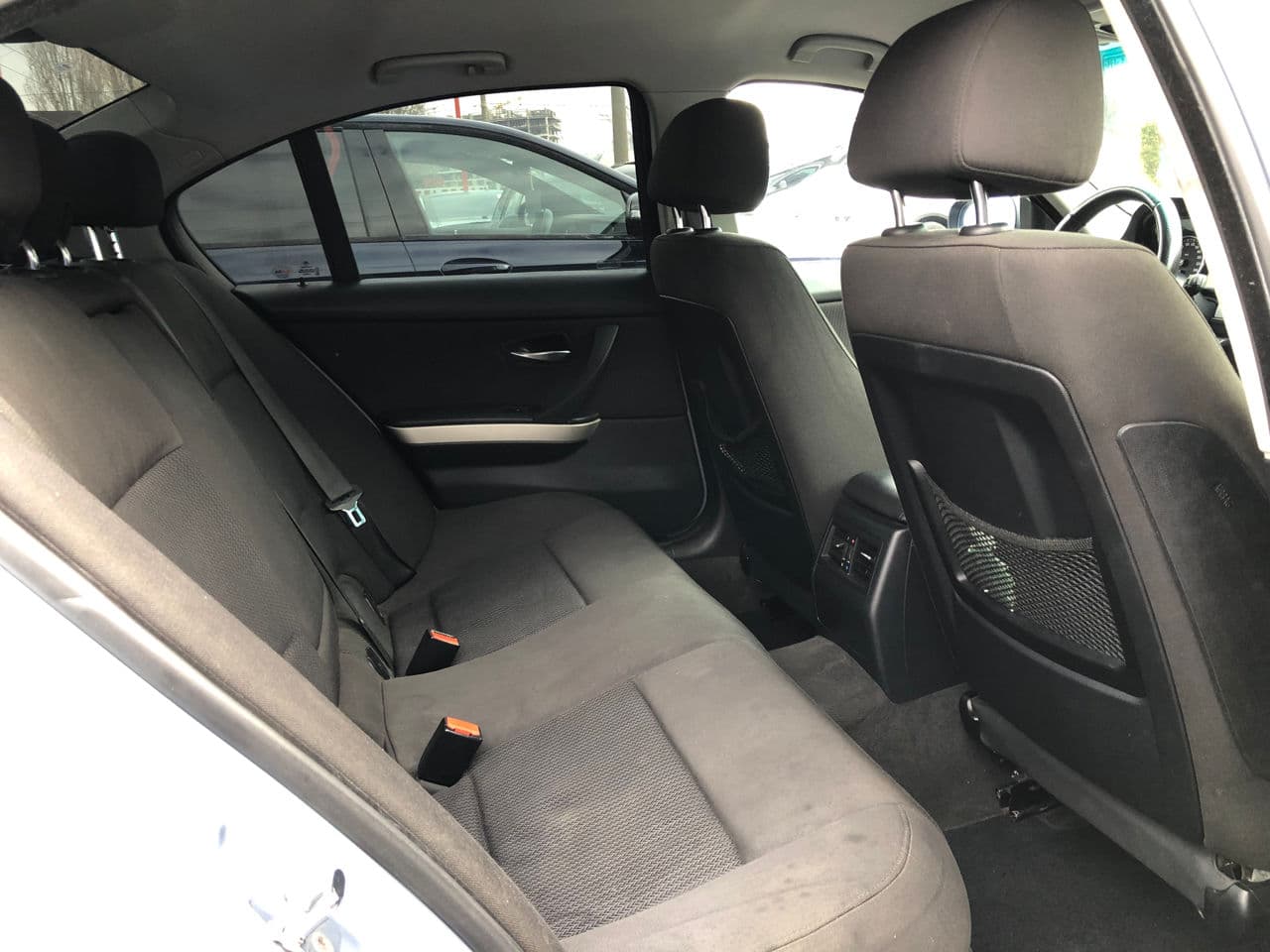 BMW 320 2008 — Миниатюра 12