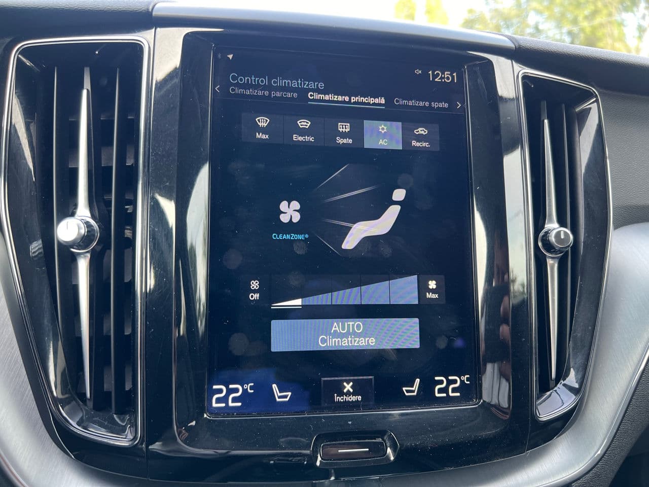 2017 Volvo XC 60 — Miniatură 10