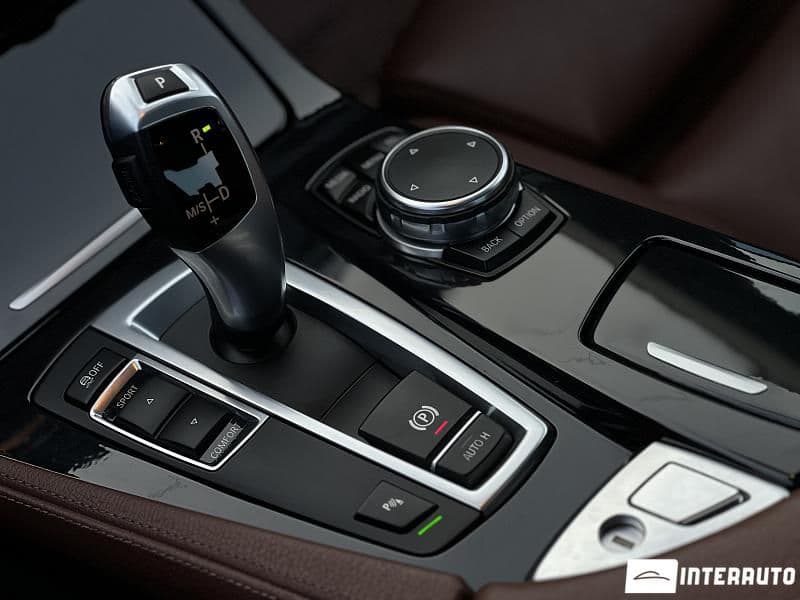 BMW 520 2015 — Миниатюра 15