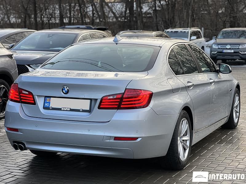 BMW 520 2015 — Миниатюра 2