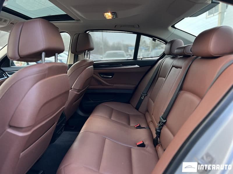 BMW 520 2015 — Миниатюра 17