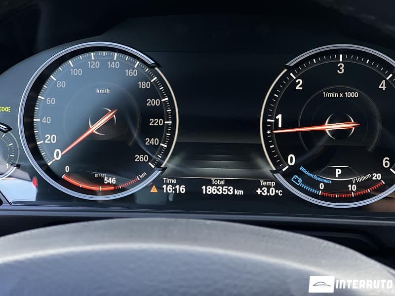 BMW 520 2015 — Миниатюра 11