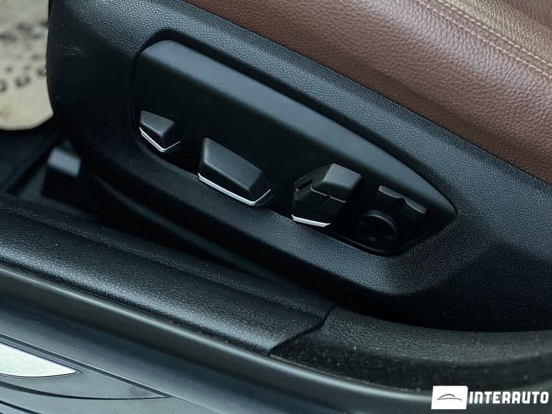 BMW 520 2015 — Миниатюра 8