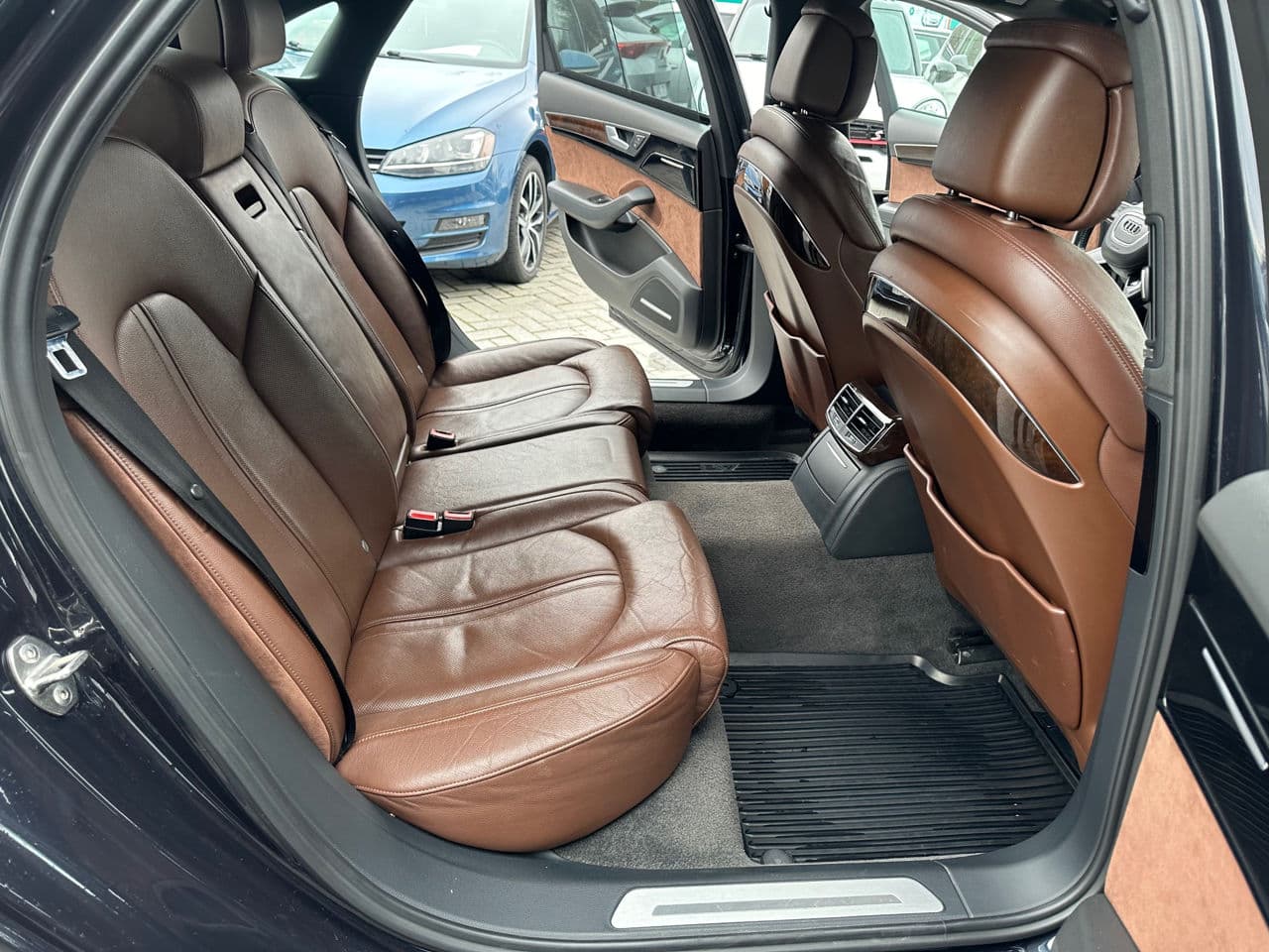 Audi A8 2014 — Миниатюра 18