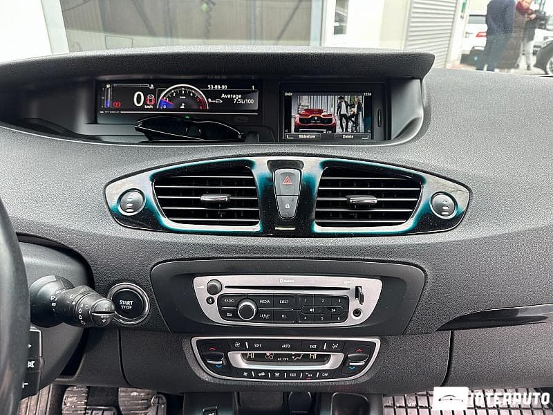 Renault Grand Scenic 2014 — Миниатюра 10