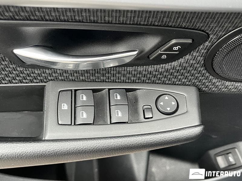 BMW 216d 2018 — Миниатюра 6