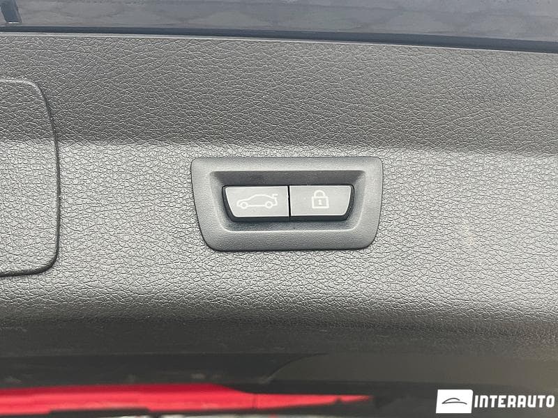 BMW 216d 2018 — Миниатюра 19