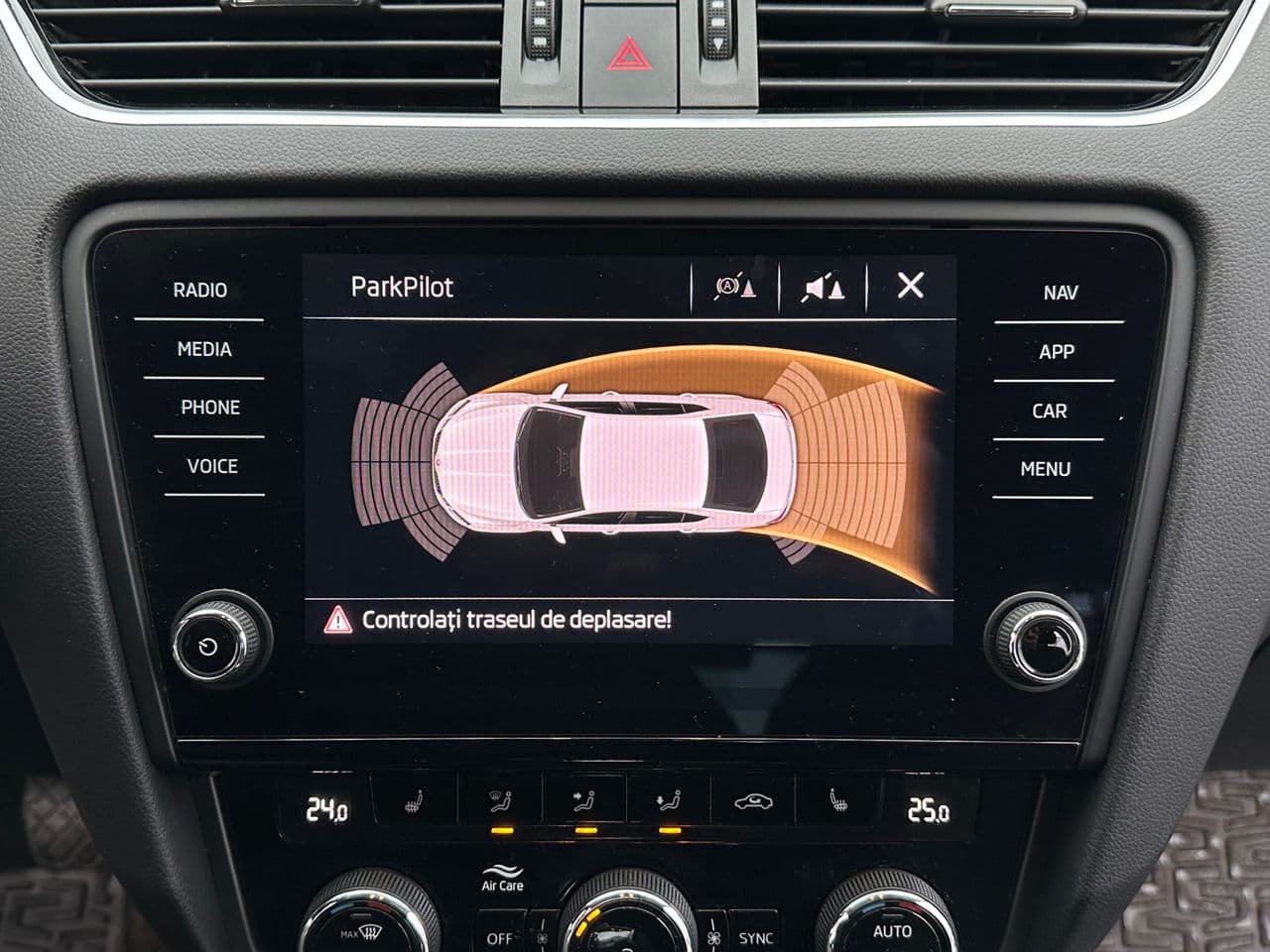 Skoda Octavia 2018 — Миниатюра 11