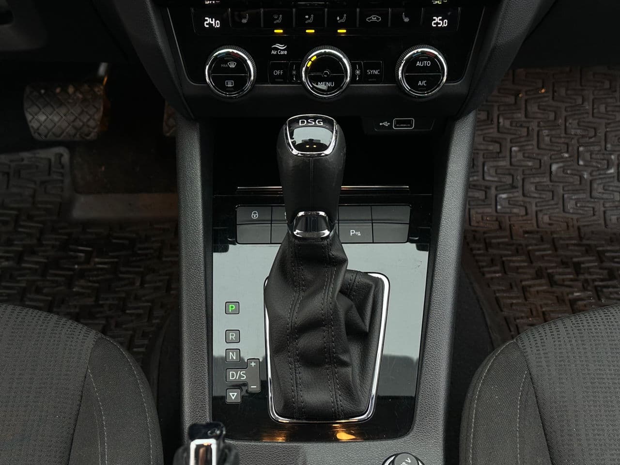 Skoda Octavia 2018 — Миниатюра 13