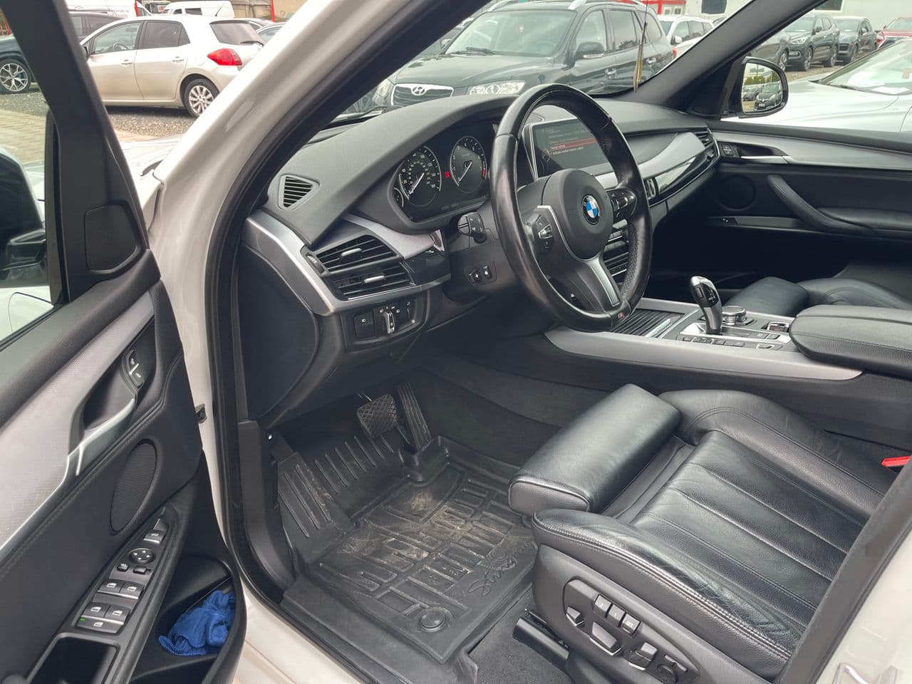 BMW X5 4.0e 2016 — Миниатюра 6