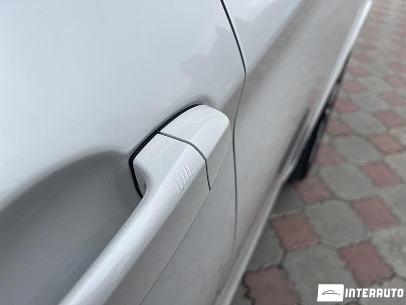 BMW X5 4.0e 2016 — Миниатюра 5