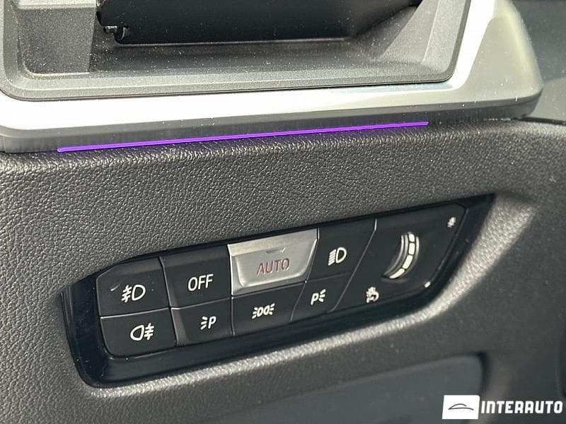 BMW 318 2019 — Миниатюра 14