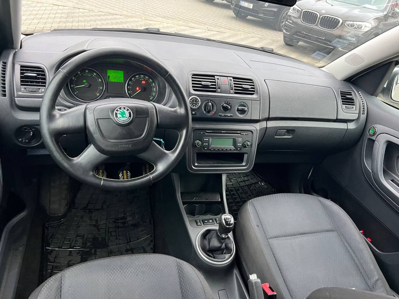 Skoda Roomster 2010 — Миниатюра 11