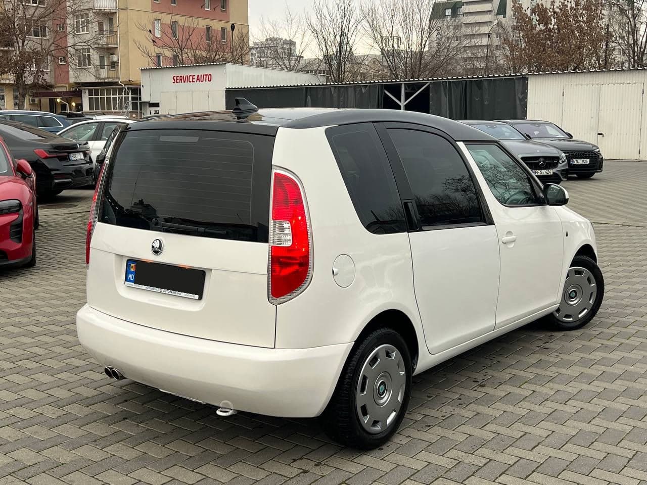 Skoda Roomster 2010 — Миниатюра 3