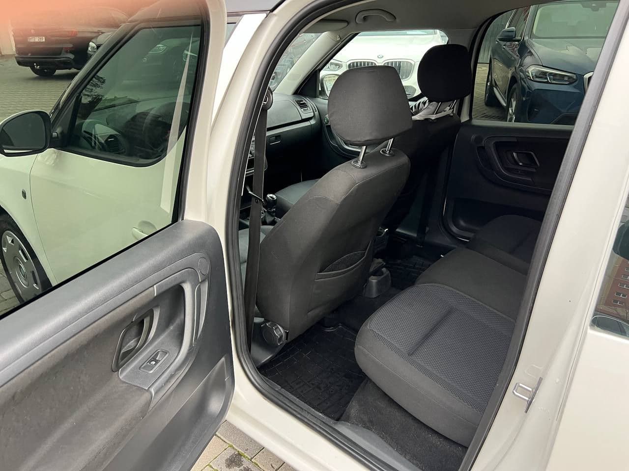 Skoda Roomster 2010 — Миниатюра 13