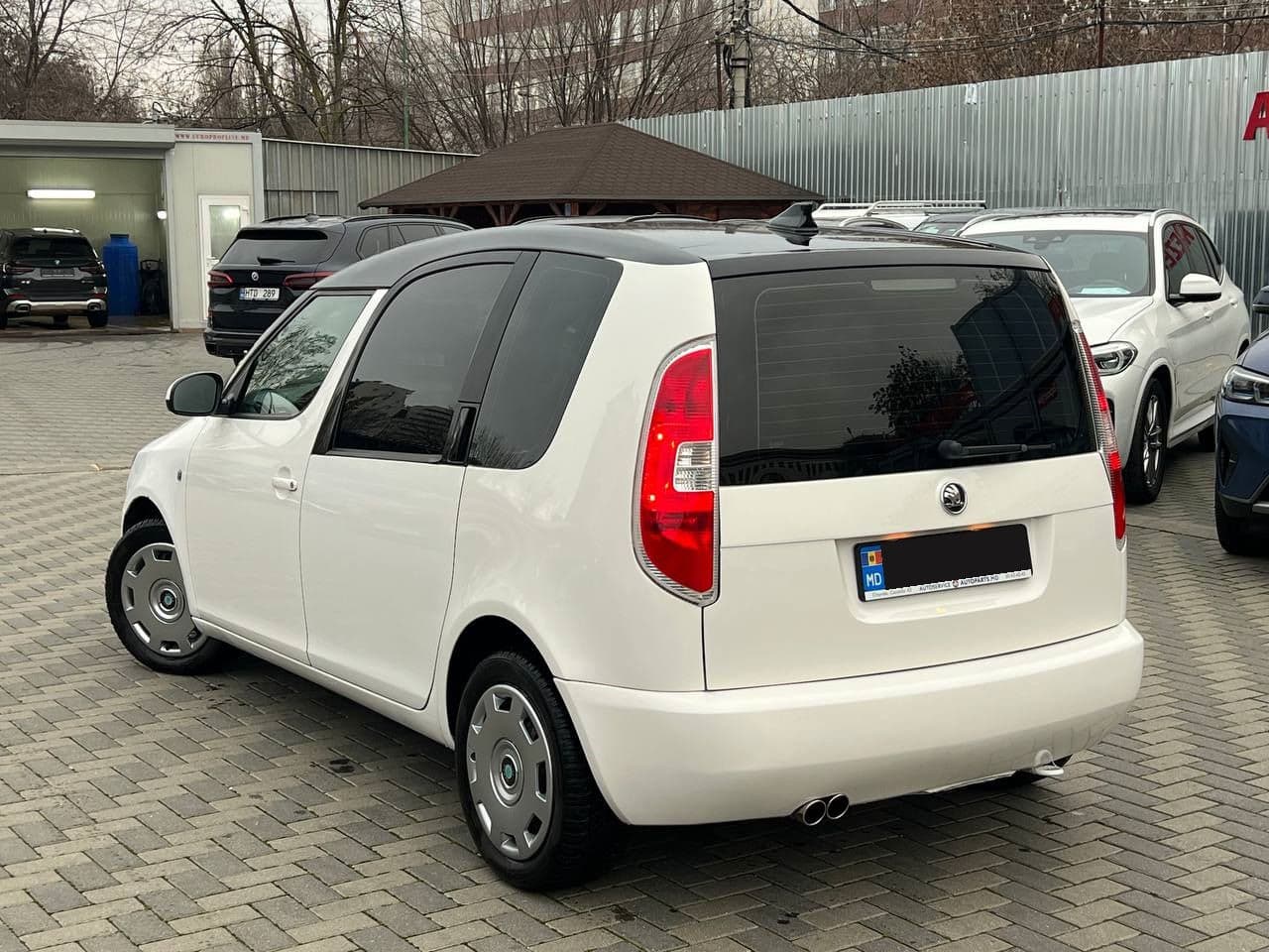 Skoda Roomster 2010 — Миниатюра 2