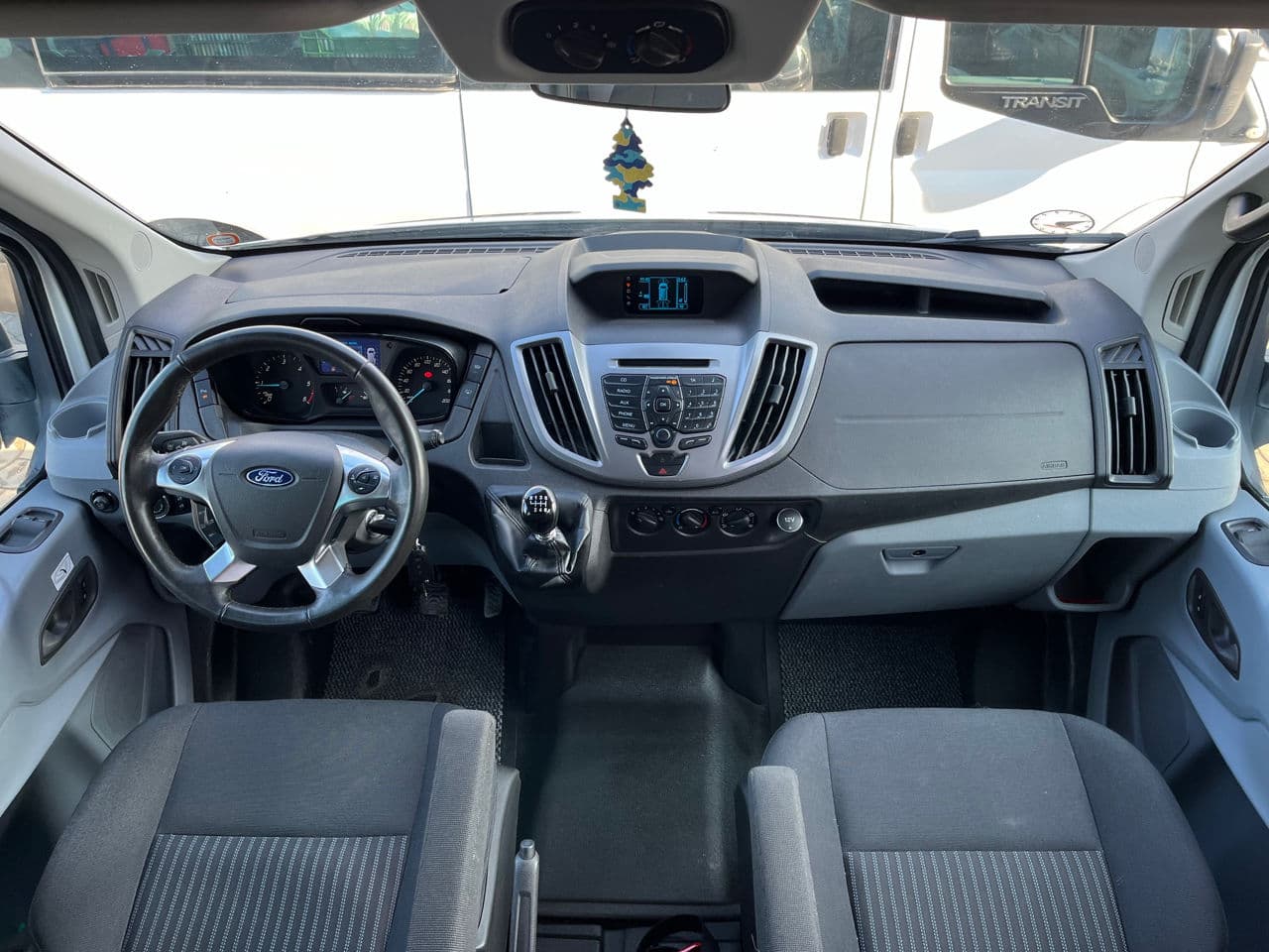 Ford Transit 2016 — Миниатюра 7