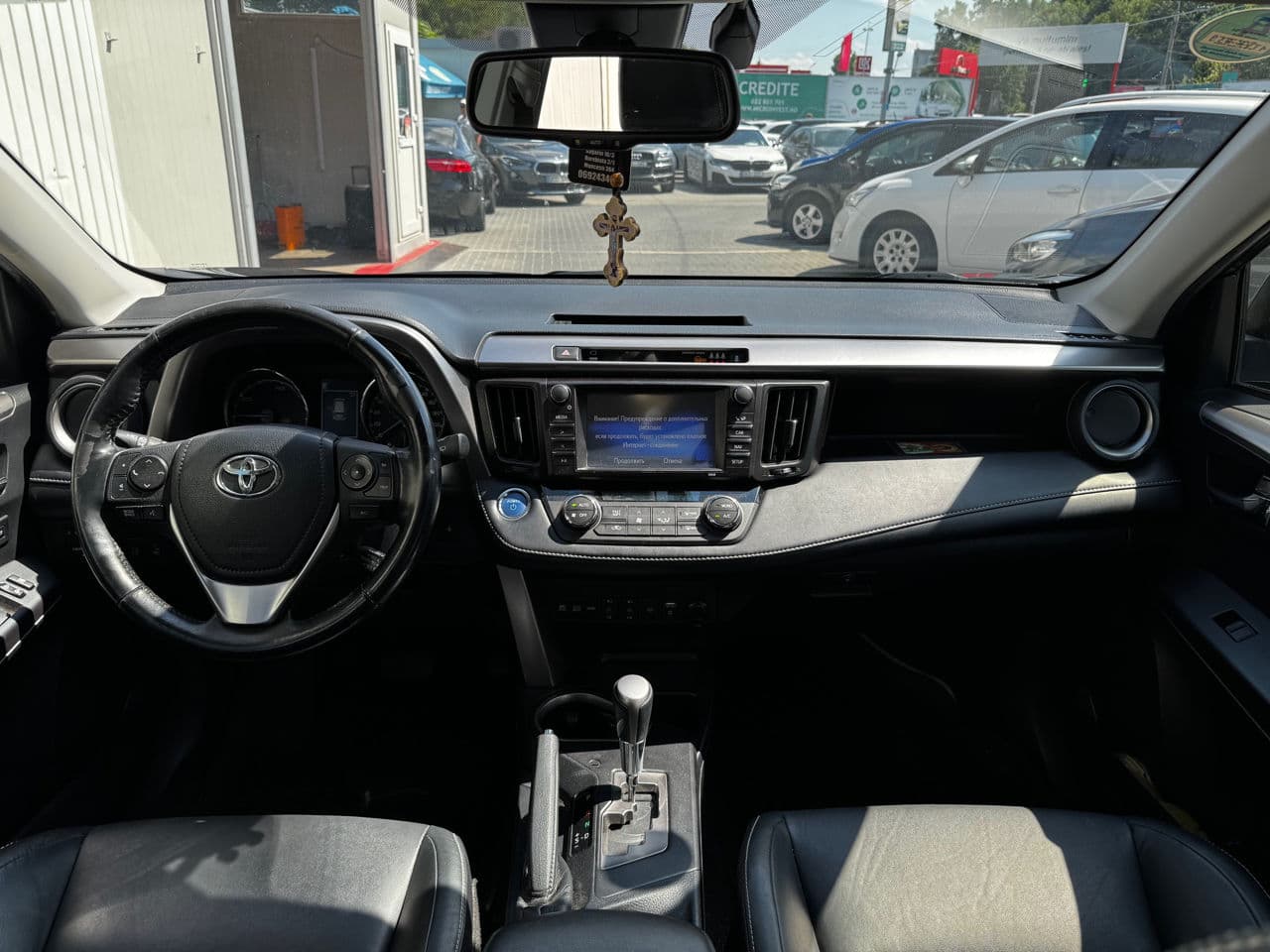 Toyota Rav-4 2018 — Миниатюра 6