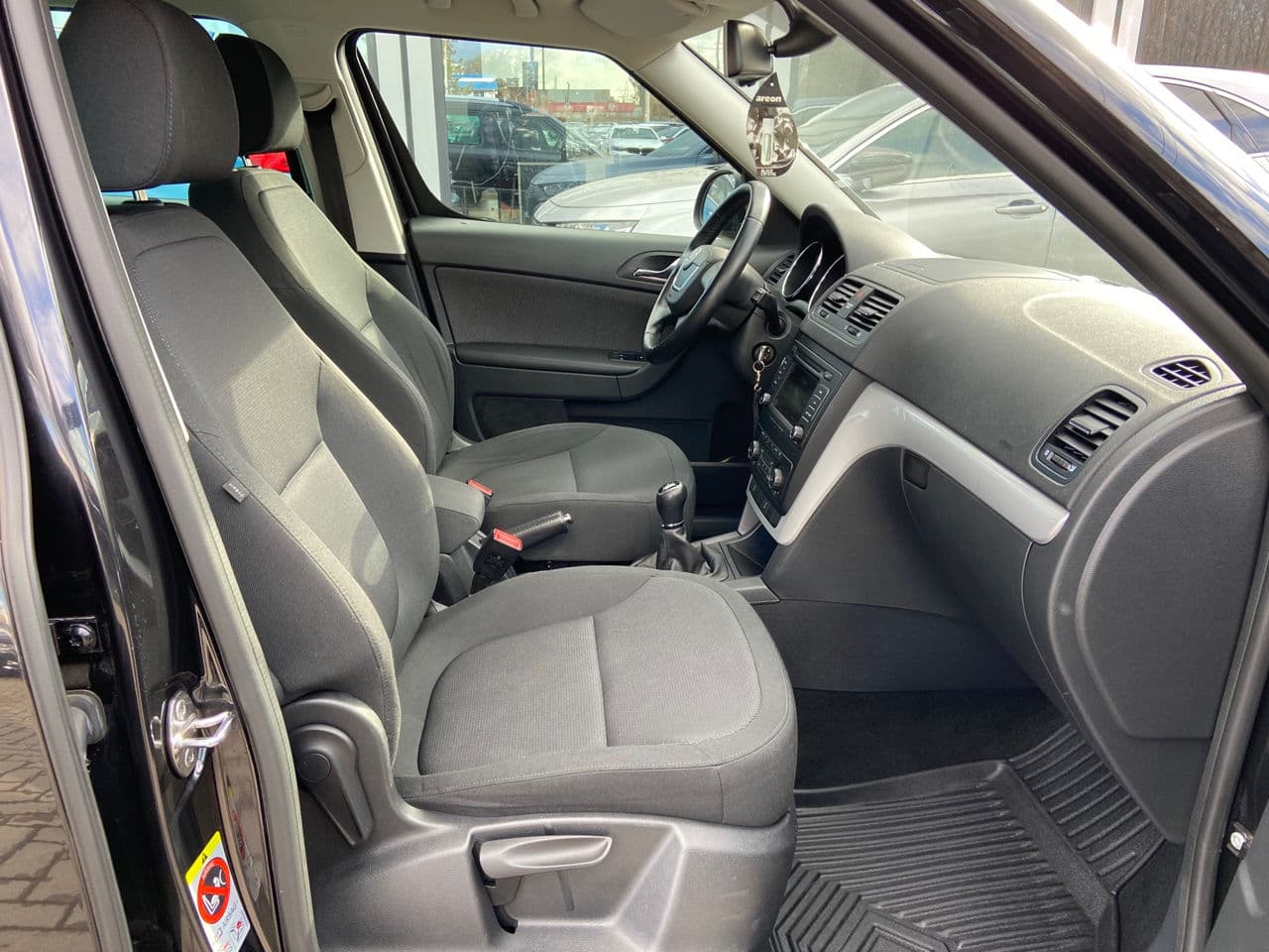 Skoda Yeti 2013 — Миниатюра 17