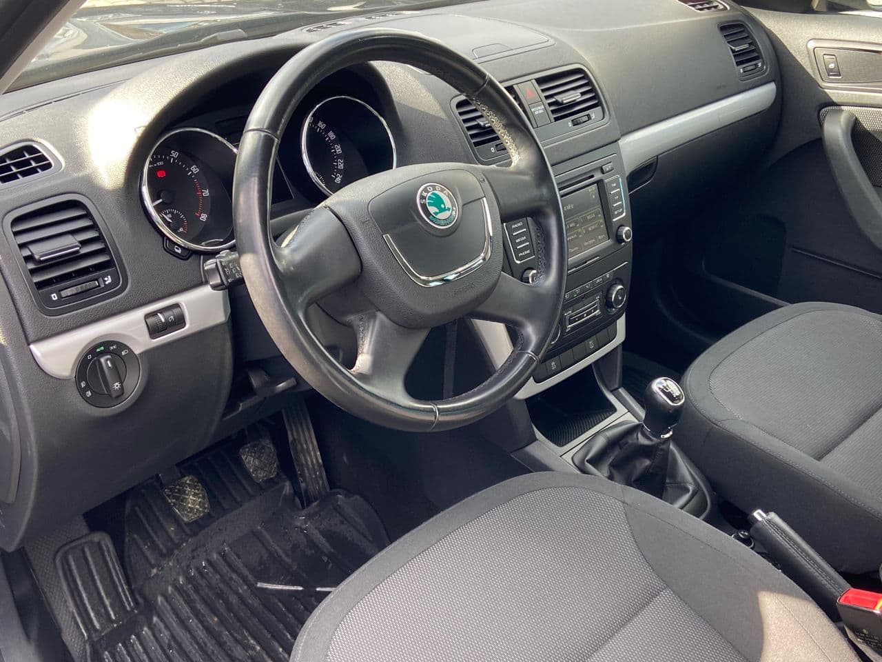 Skoda Yeti 2013 — Миниатюра 7
