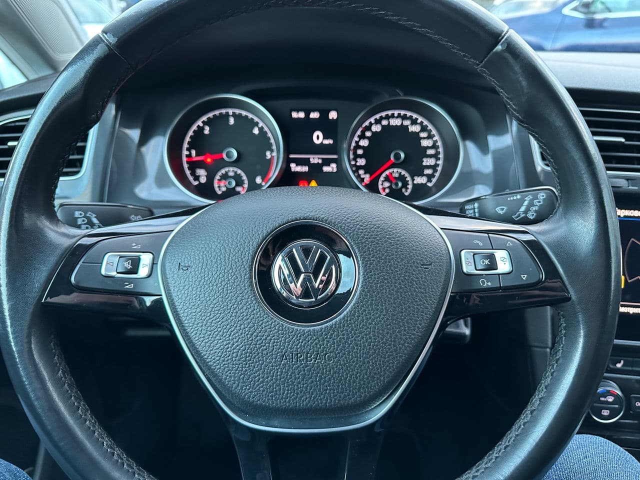 Volkswagen Golf 2017 — Миниатюра 8