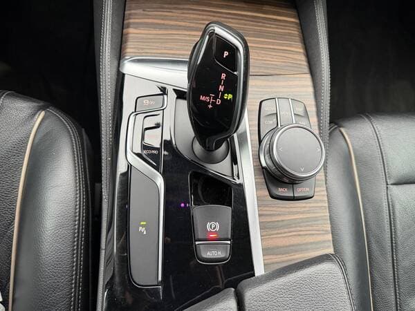 BMW 520 2017 — Миниатюра 11