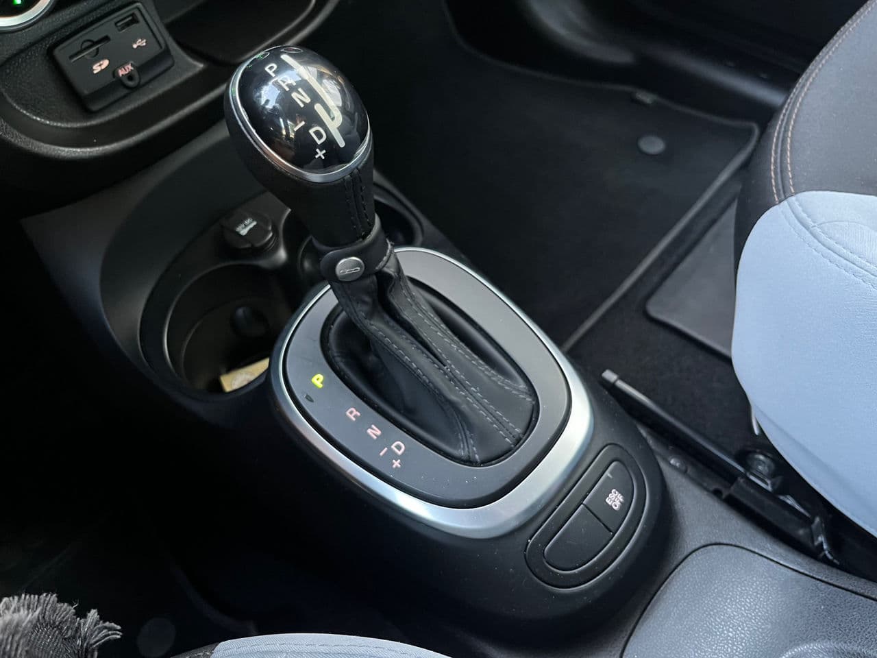 Fiat 500L 2013 — Миниатюра 12