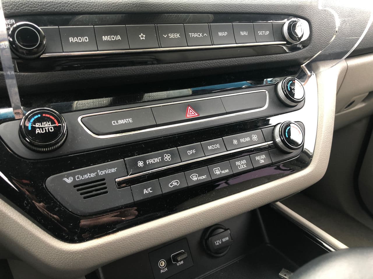 Kia Carnival 2019 — Миниатюра 10