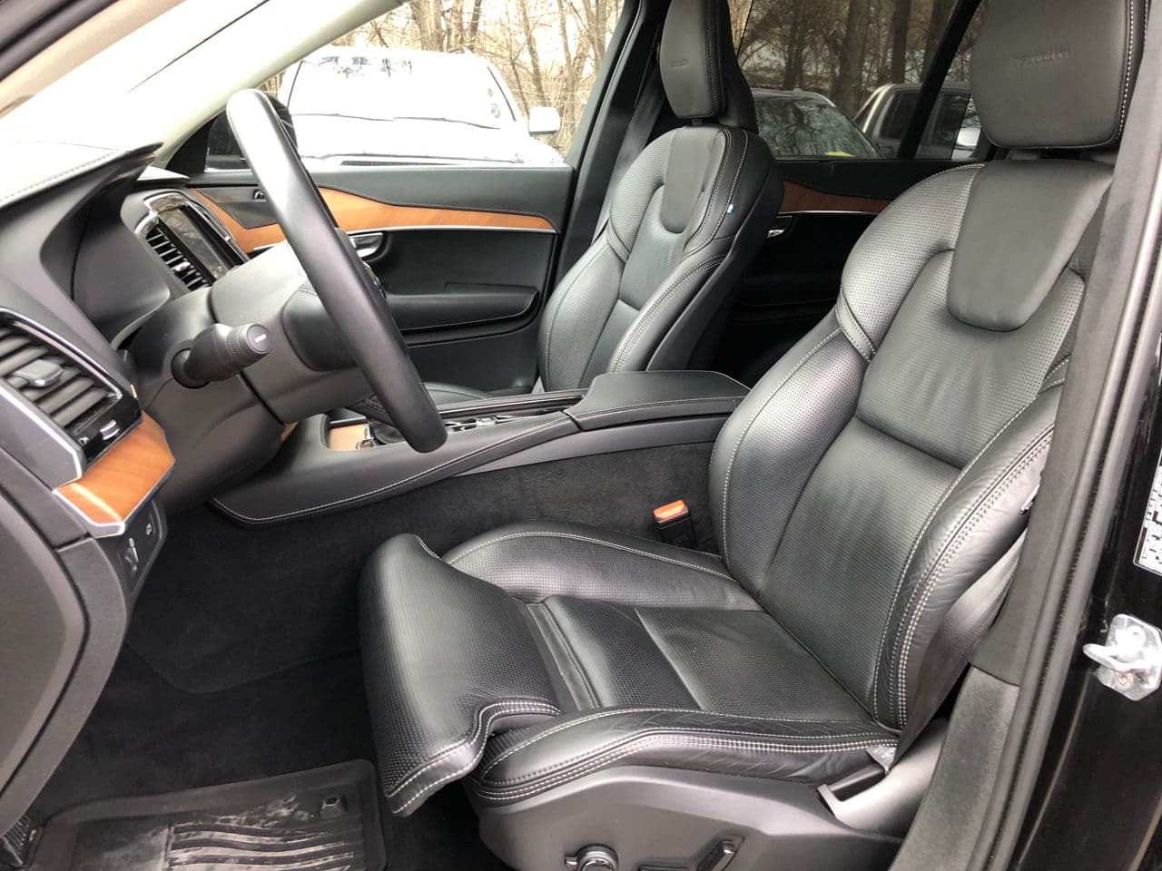 Volvo XC 90 2018 — Миниатюра 5