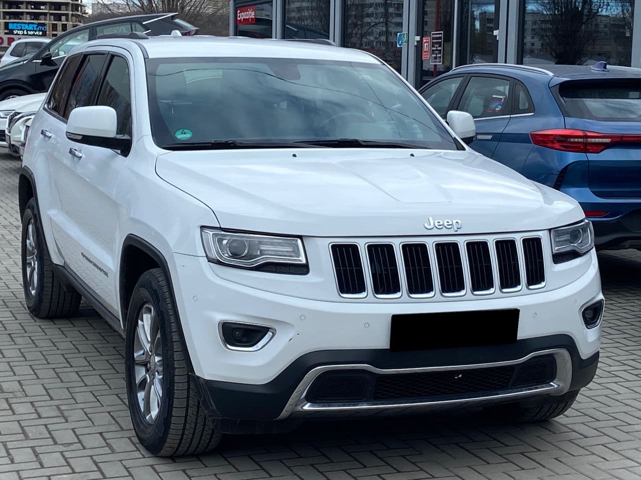 Jeep Grand Cherokee 2014 — Миниатюра 3