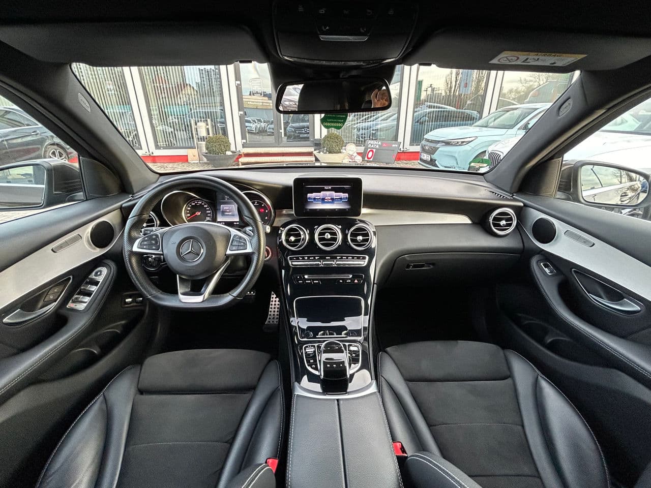 Mercedes GLC 250 2017 — Миниатюра 9