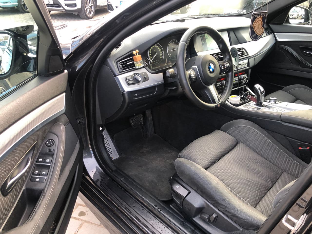 BMW 530 2011 — Миниатюра 5