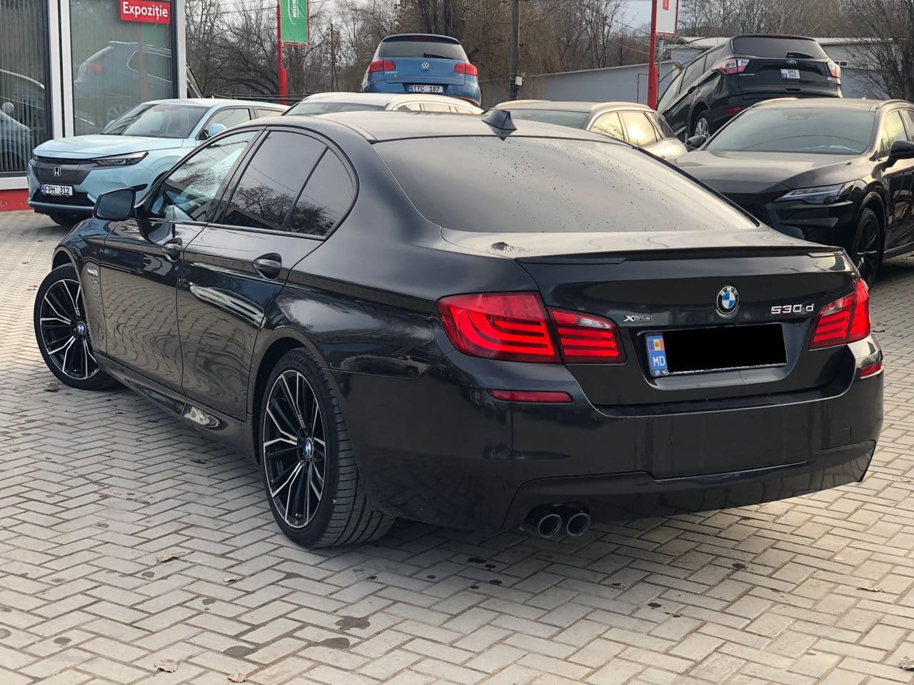 BMW 530 2011 — Миниатюра 2