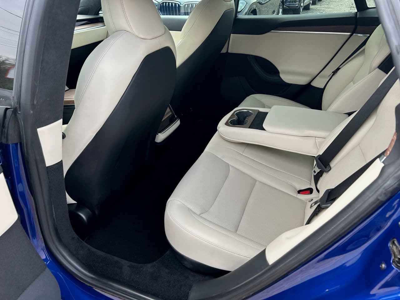 Tesla Model S Plaid 2022 — Миниатюра 19