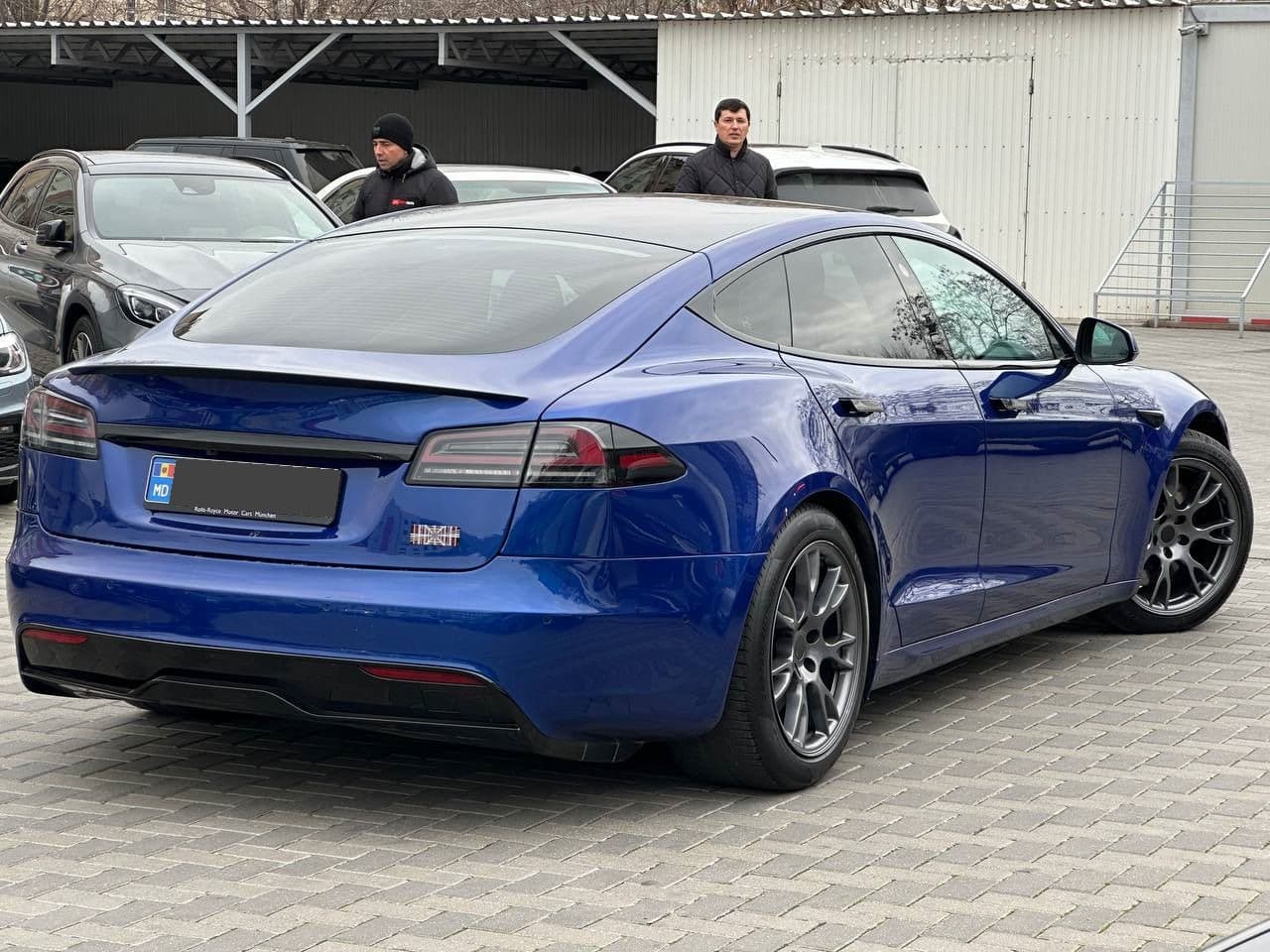 Tesla Model S Plaid 2022 — Миниатюра 2