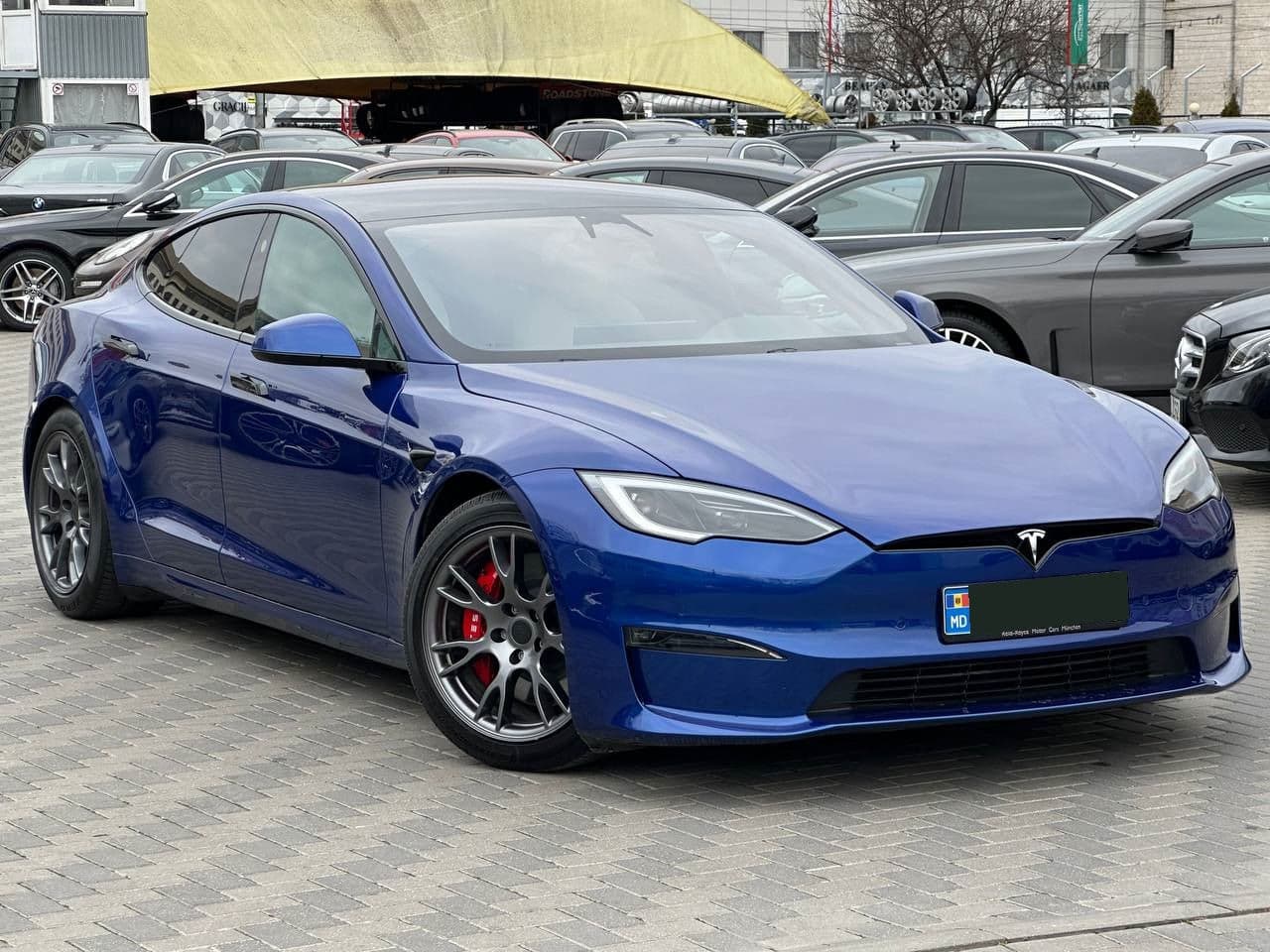 Tesla Model S Plaid 2022 — Миниатюра 3