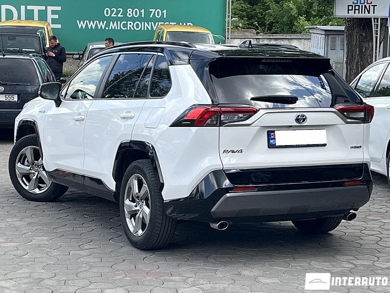 Toyota Rav-4 2019 — Миниатюра 4