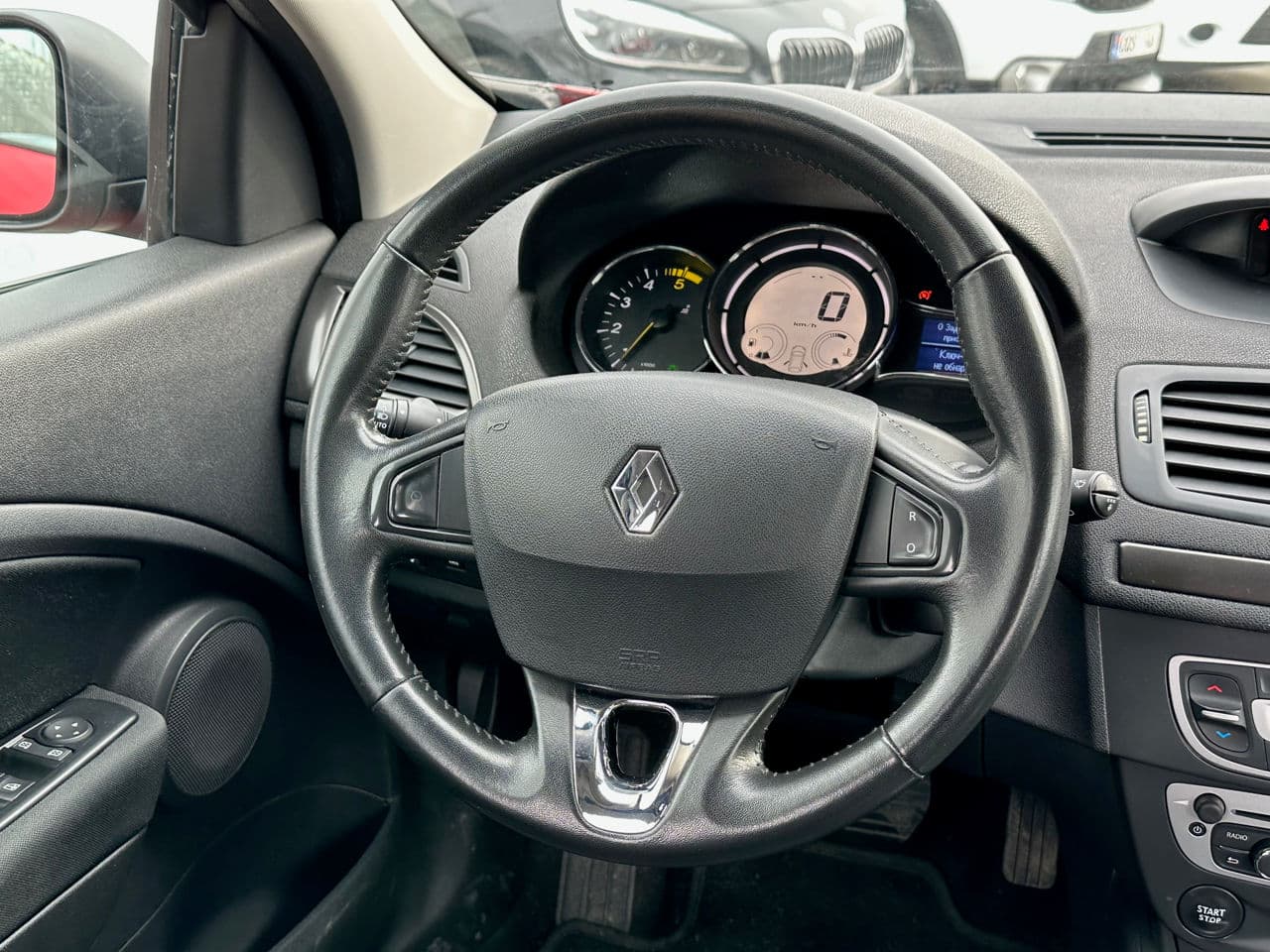 Renault Megane 2014 — Миниатюра 10
