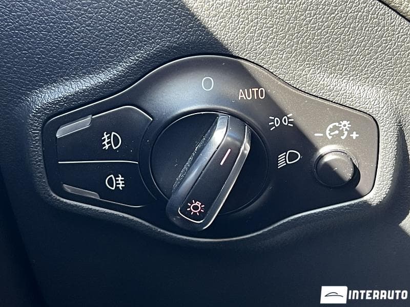 Audi Q5 2012 — Миниатюра 13