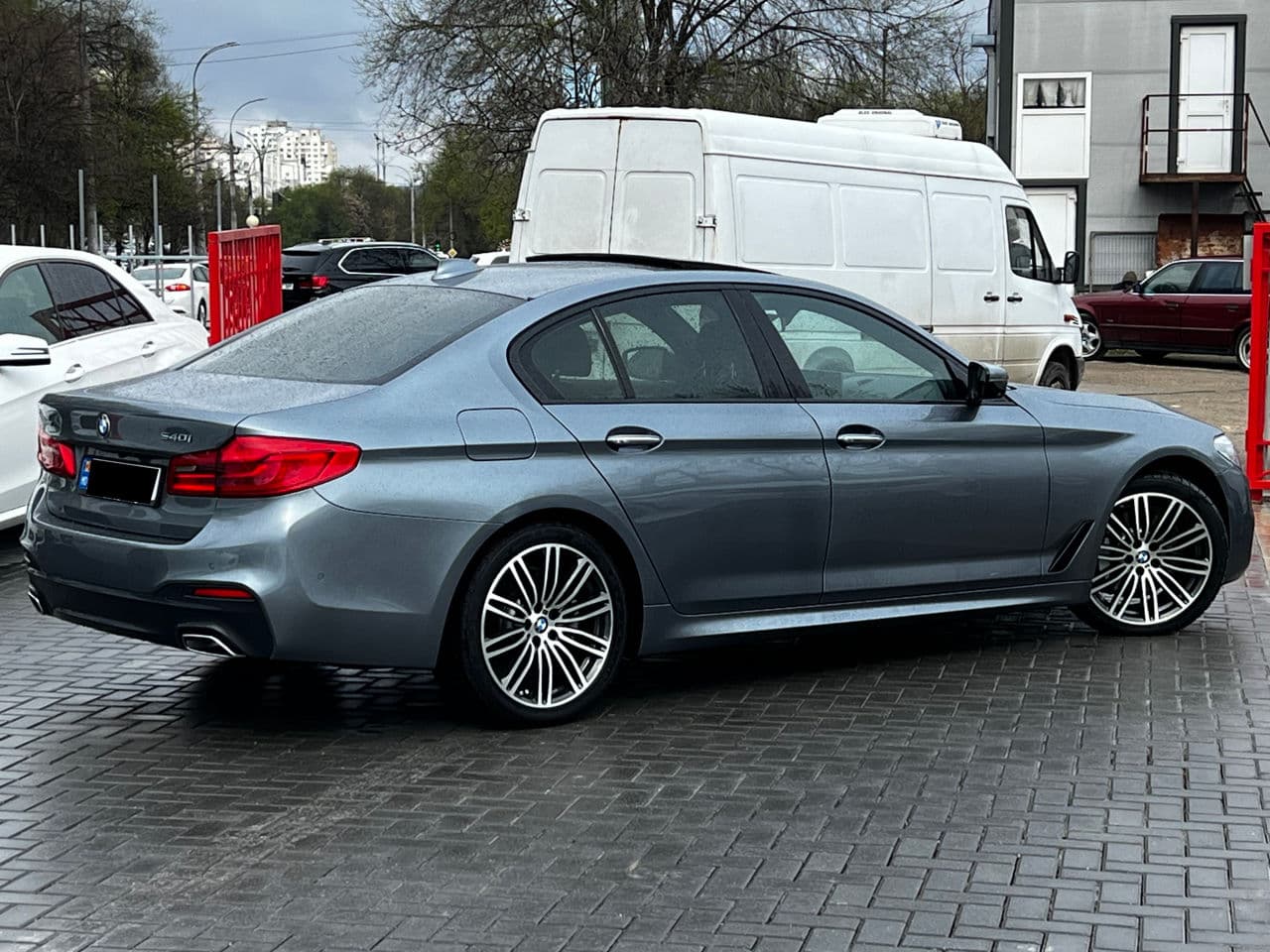 BMW 540 2018 — Миниатюра 2