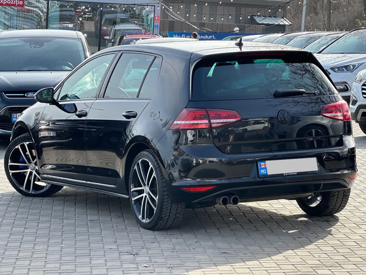 Volkswagen Golf GTE 2015 — Миниатюра 4