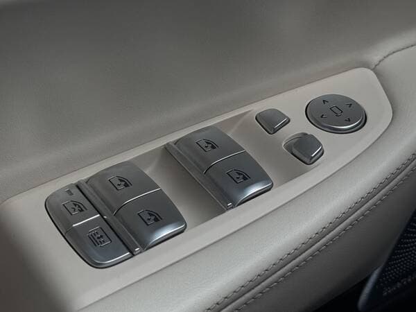 2020 BMW 730 — Miniatură 21