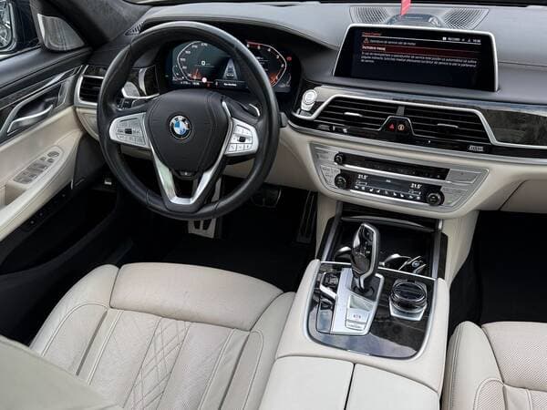 2020 BMW 730 — Miniatură 9