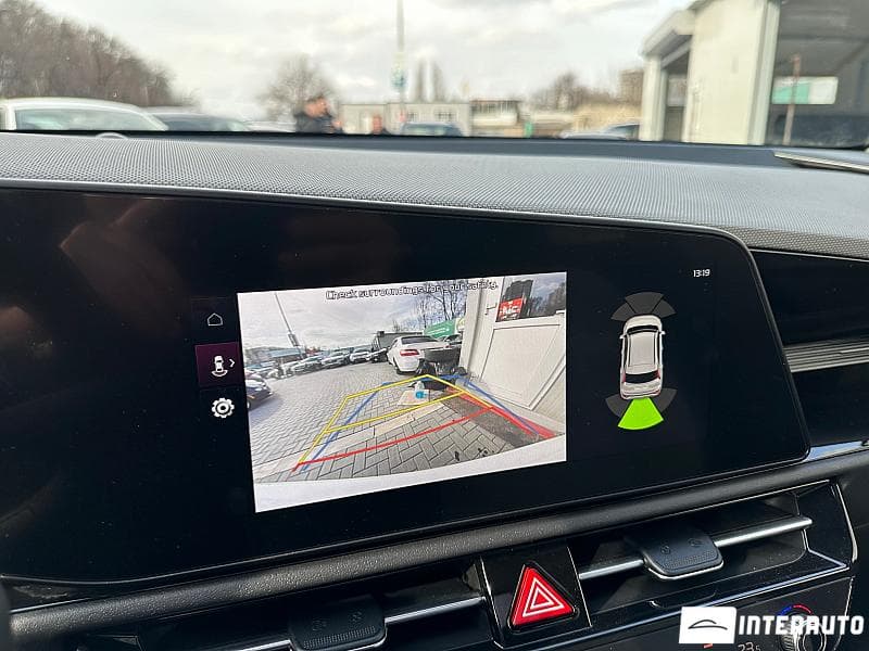 Kia Niro 2023 — Миниатюра 11