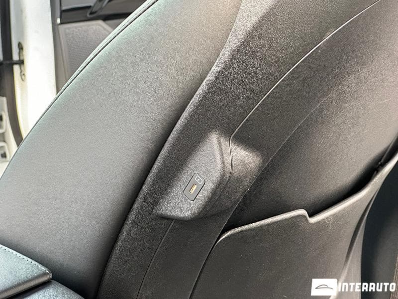 Kia Niro 2023 — Миниатюра 19