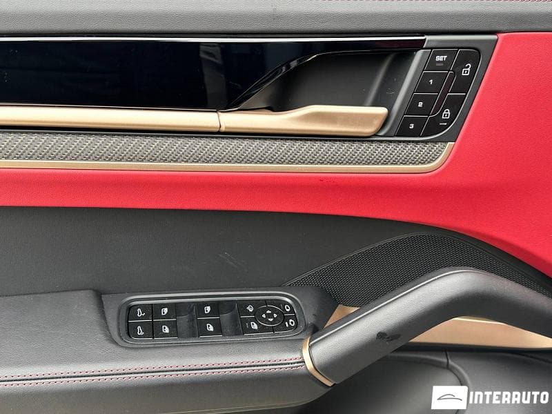Porsche Cayenne Turbo GT Coupe 2024 — Миниатюра 5